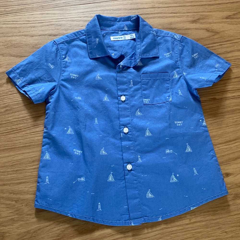 NWOT Mayoral blue sailboat short sleeve button up